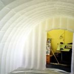 Inflatable shelter<br/>The Sum of all fears, movie prop 